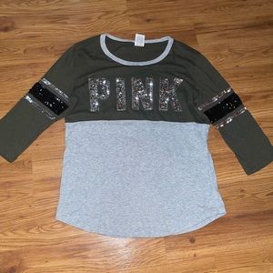 🪴VS PINK🪴 Sequins 3/4 Sleeve Blouse